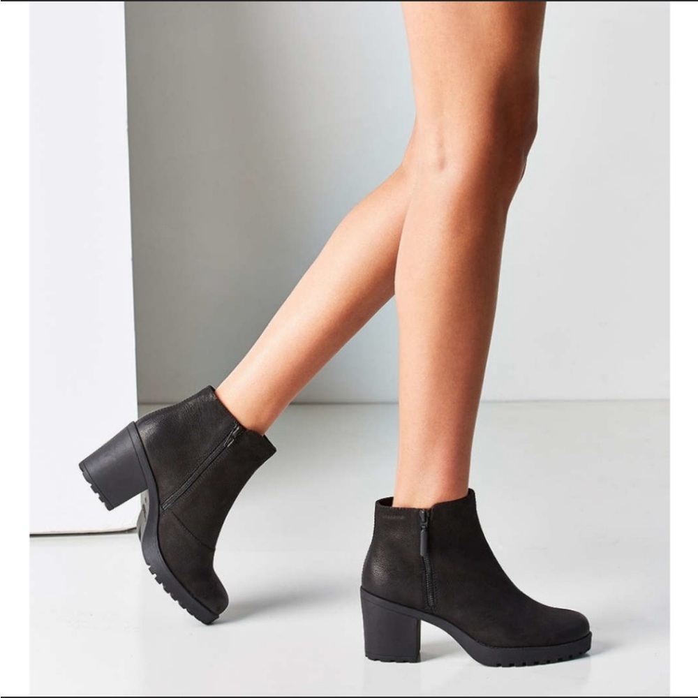 Vagabond Nubuck Double Zip Ankle Boots Size 38